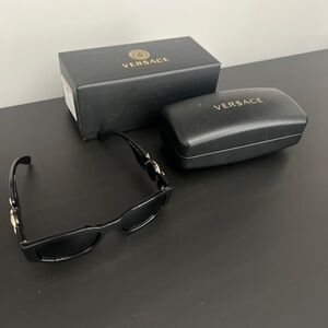 Unisex Versace sunglasses